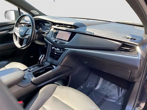 Used 2021 Cadillac XT5 Sportv image 30