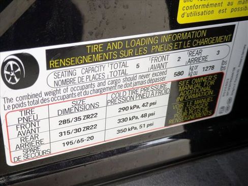 Used 2022 Porsche Cayenne Turbo image 15