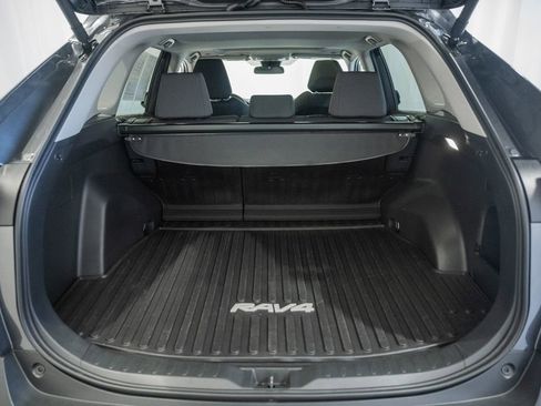 Used 2024 Toyota RAV4 XLE w/ Convenience Package AWD/4WD image 9