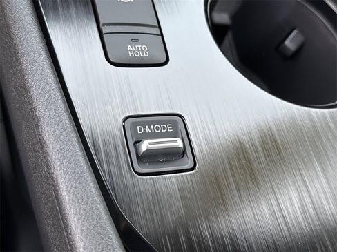 Certified 2023 Nissan Rogue SV image 36