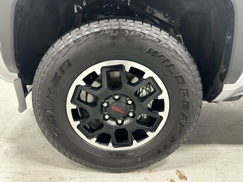 Used 2025 Toyota Tacoma TRD Off-Road w/ TRD Off Road Upgrade Package image 61