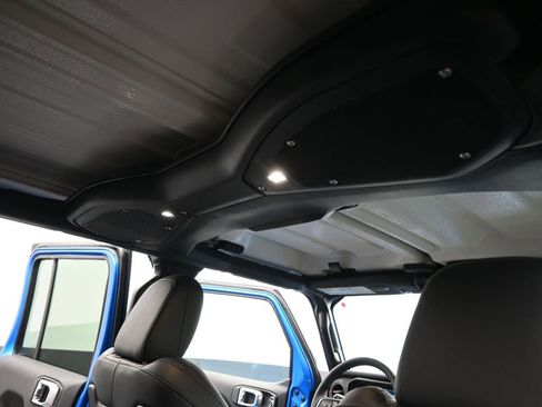 New 2026 Jeep Wrangler Unlimited Rubicon image 24