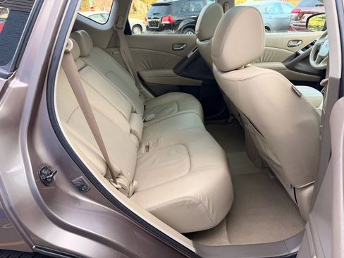 Used 2010 Nissan Murano SL w/ Leather Pkg image 19