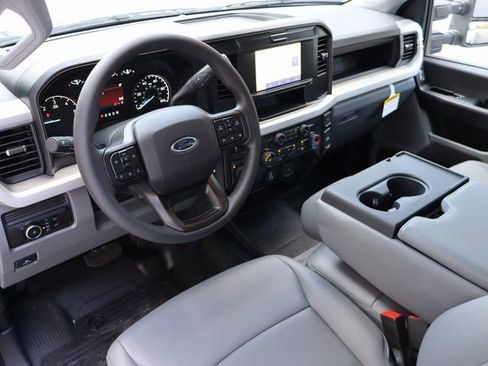 New 2025 Ford F550 4x4 Crew Cab Super Duty w/ XL Chrome Package image 5