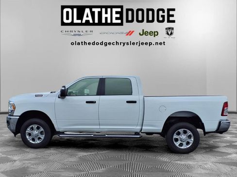Used 2024 RAM 2500 Big Horn w/ Bed Utility Group AWD/4WD image 21