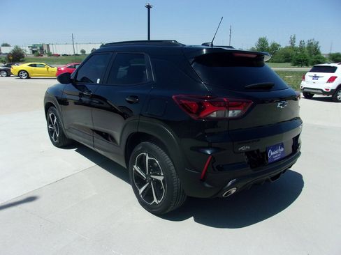 Used 2023 Chevrolet TrailBlazer RS w/ Convenience Package FWD image 7
