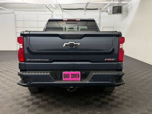 Used 2022 Chevrolet Silverado 1500 RST w/ Convenience Package II AWD/4WD image 10