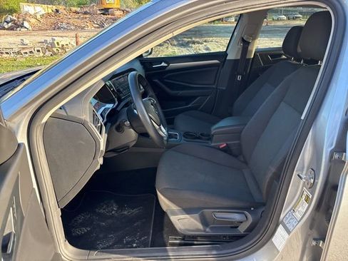 Used 2020 Volkswagen Jetta S w/ Driver Assistance Package image 5