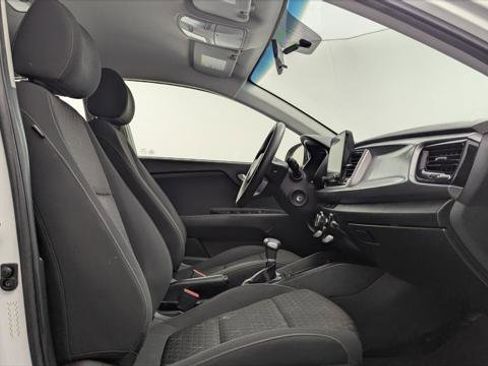 Used 2023 Kia Rio S image 21
