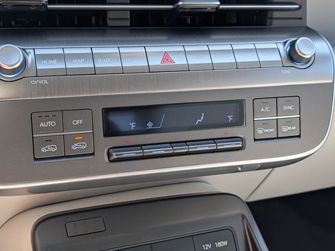New 2026 Hyundai Kona Limited AWD/4WD image 12