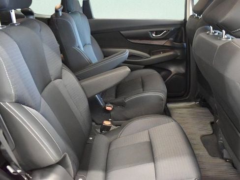 Used 2024 Subaru Ascent Premium w/ Convenience Package image 19