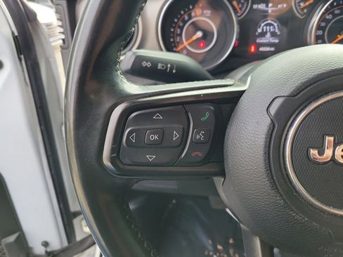 Used 2019 Jeep Wrangler Sport image 17