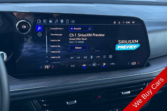 Used 2025 Chevrolet Suburban LS RWD image 23