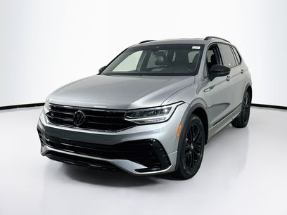 Used 2022 Volkswagen Tiguan SE R-Line