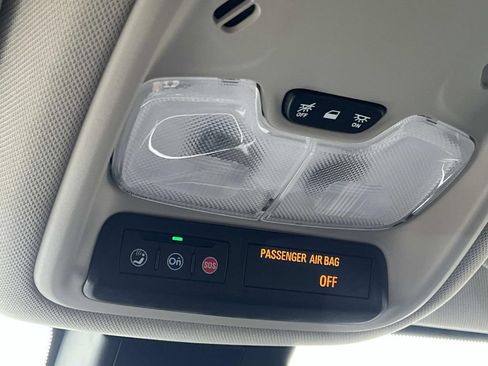 Used 2023 Buick Encore GX Preferred w/ Cold Weather Comfort Package AWD/4WD image 23