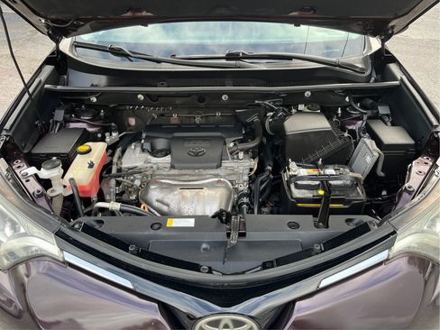 Used 2018 Toyota RAV4 LE w/ All Weather Liner Package image 13