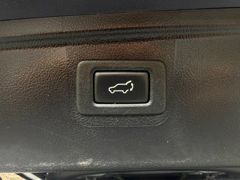 Used 2015 Subaru Outback 2.5i Premium AWD/4WD image 39