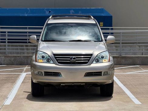 Used 2005 Lexus GX 470 AWD/4WD image 2