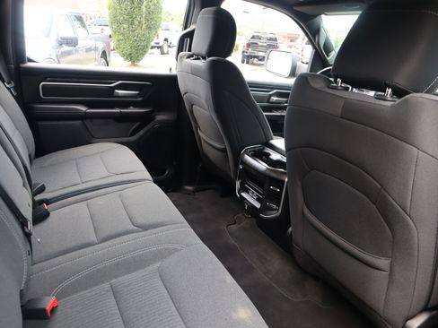 Used 2021 RAM 1500 Big Horn AWD/4WD image 27