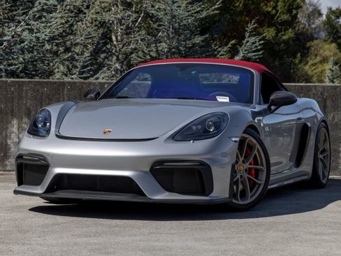 Certified 2022 Porsche 718 Boxster Spyder RWD image 1