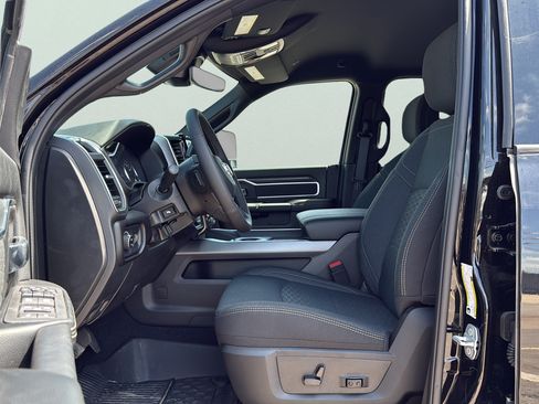 New 2026 RAM 3500 Big Horn AWD/4WD image 19
