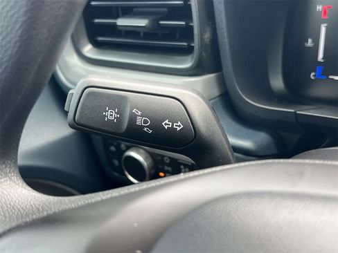 New 2026 Ford Maverick XL image 9