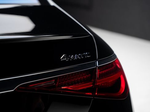 Used 2023 Mercedes-Benz S 500 4MATIC image 31