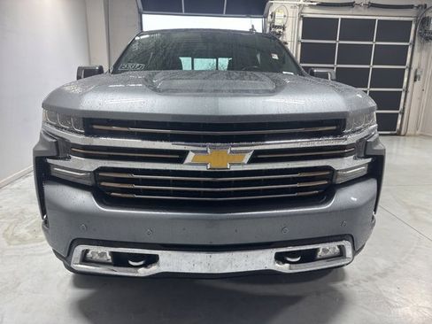 Used 2019 Chevrolet Silverado 1500 High Country image 3