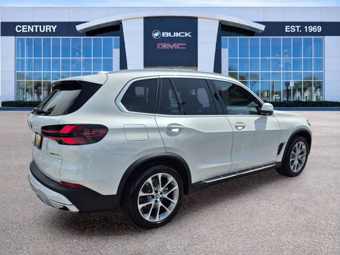 Used 2026 BMW X5 sDrive40i w/ Climate Comfort Package RWD image 4