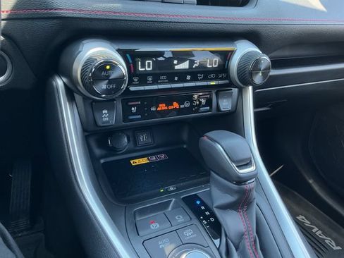 Certified 2025 Toyota RAV4 XSE w/ Premium Package AWD/4WD image 21
