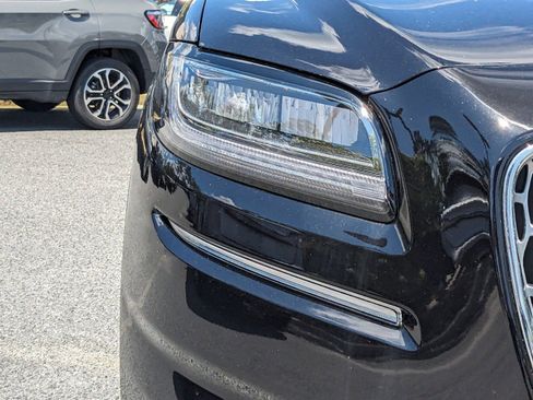 Certified 2023 Lincoln Nautilus Reserve w/ Equipment Group 201A image 11