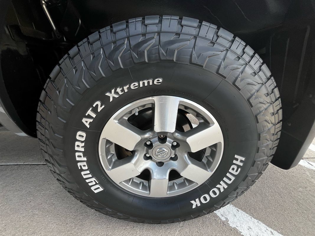Used 2012 Nissan Frontier PRO-4X AWD/4WD image 29