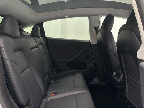 Used 2023 Tesla Model Y Long Range image 20