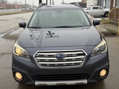 Used 2015 Subaru Outback 2.5i Limited image 2