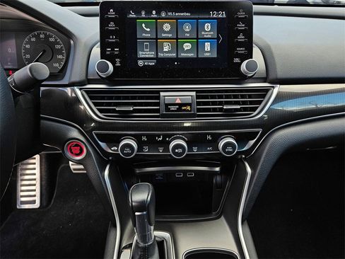 Used 2022 Honda Accord Sport image 15