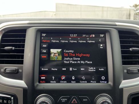 Used 2018 RAM 1500 Big Horn image 23