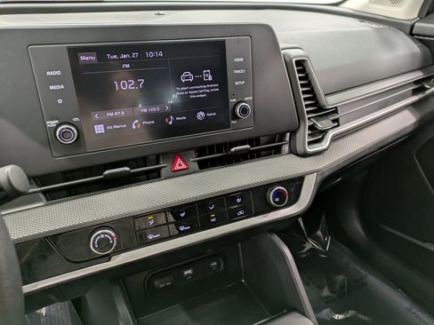 Used 2024 Kia Sportage LX image 10