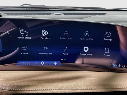 Used 2024 Cadillac XT4 Premium Luxury w/ Technology Package FWD image 27