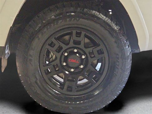 Certified 2020 Toyota 4Runner SR5 Premium image 10