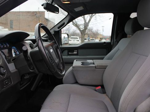 Used 2012 Ford F150 XLT w/ XLT Chrome Pkg image 16