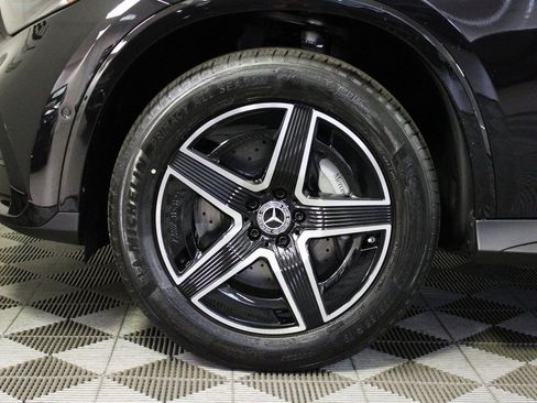 Certified 2026 Mercedes-Benz GLC 300 4MATIC image 32