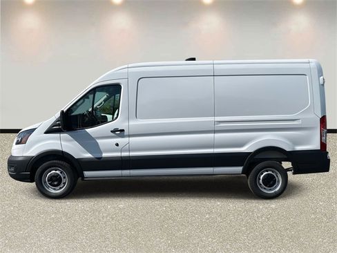 New 2026 Ford Transit 250 148 Medium Roof image 8