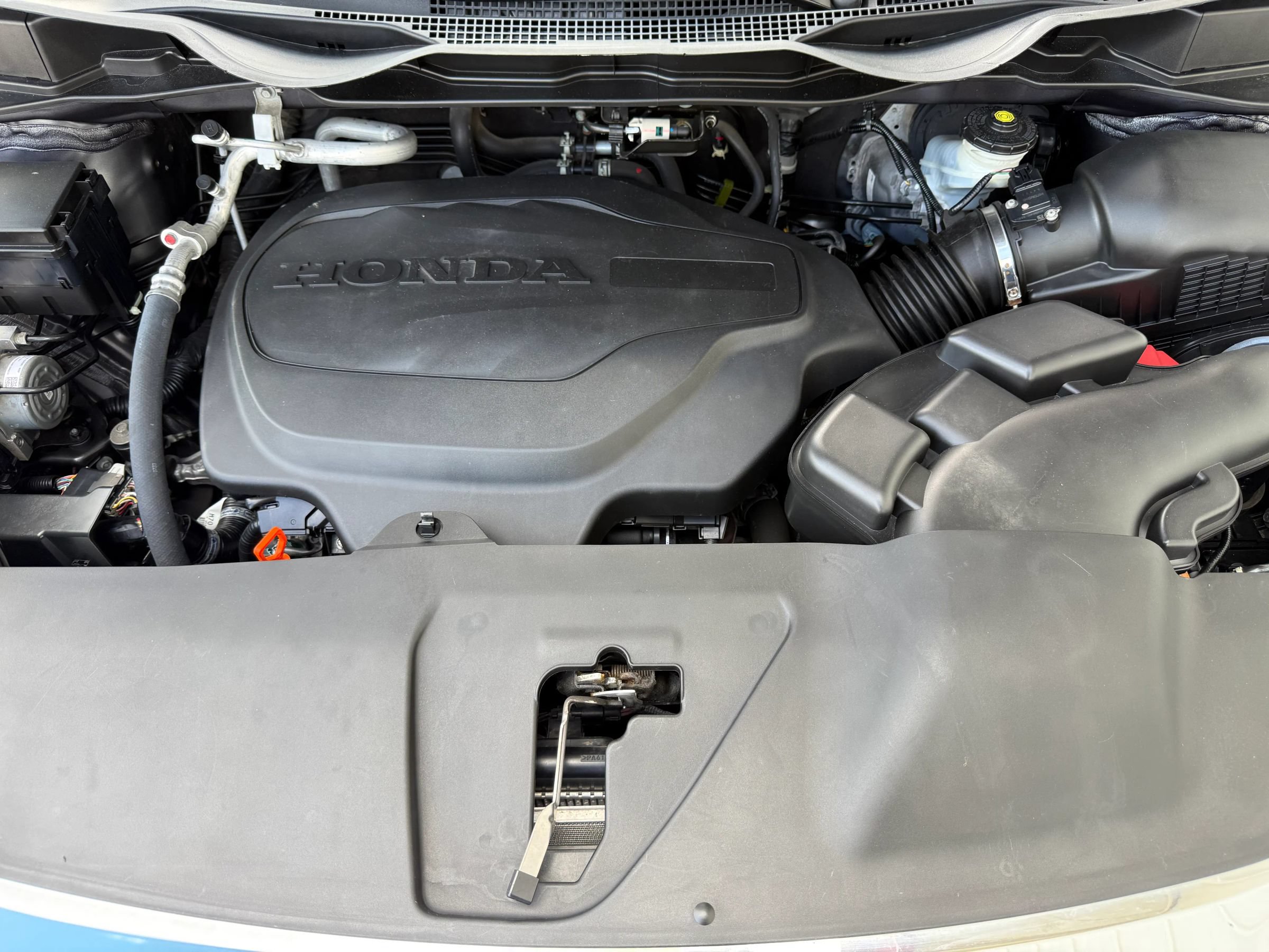 Used 2023 Honda Odyssey EX image 11