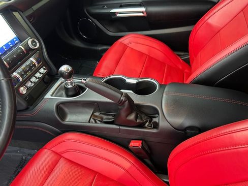 Used 2022 Ford Mustang GT Premium w/ GT Performance Package RWD image 18