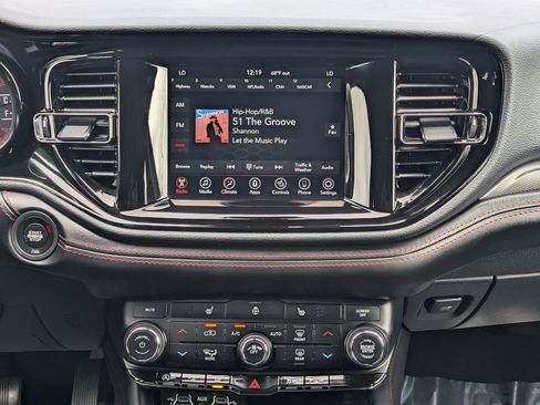 Used 2024 Dodge Durango GT image 9