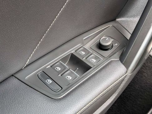 Used 2024 Volkswagen Tiguan Wolfsburg Edition AWD/4WD image 27