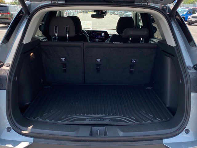 Used 2024 Chevrolet TrailBlazer LT w/ Convenience Package AWD/4WD image 9