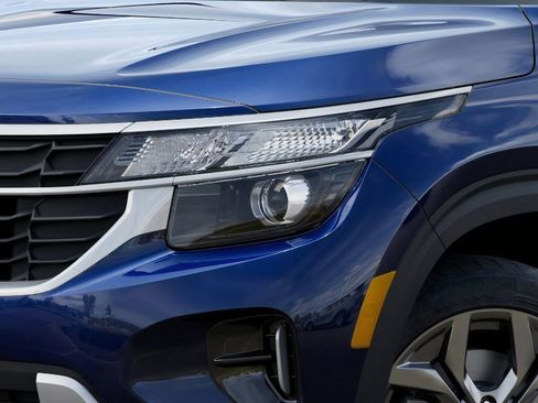 New 2026 Kia Seltos LX image 10