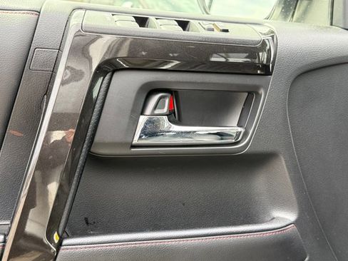 Used 2024 Toyota 4Runner TRD Off-Road Premium image 34