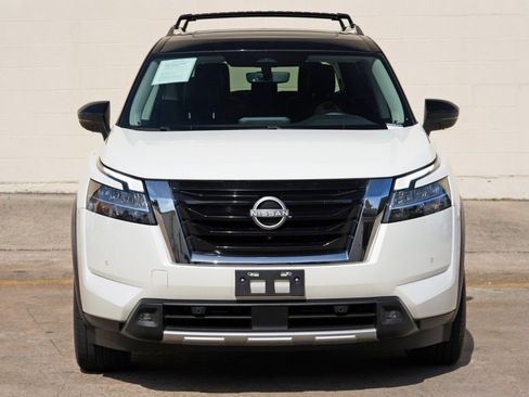 Used 2023 Nissan Pathfinder SL w/ SL Premium Package FWD image 45